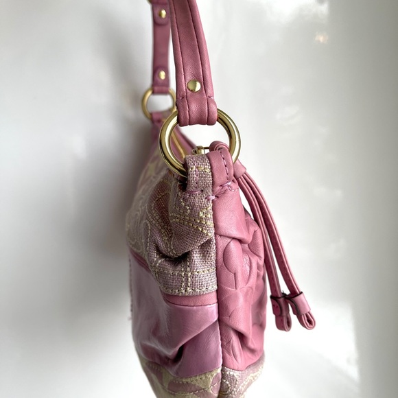 Lilac 💜COACH Signature Canvas Hobo Bag - Picture 3 of 7
